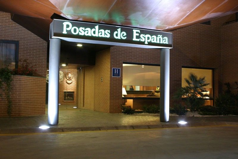 Posadas De Espana Paterna Exterior foto